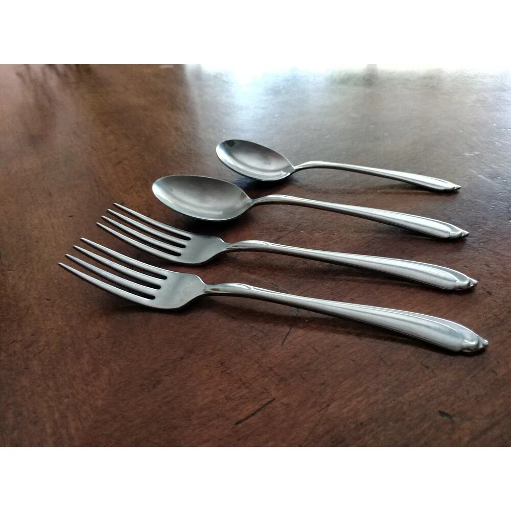Oneidacraft Oneida Shasta Deluxe Stainless Lot 4x Dinner Fork 7.2